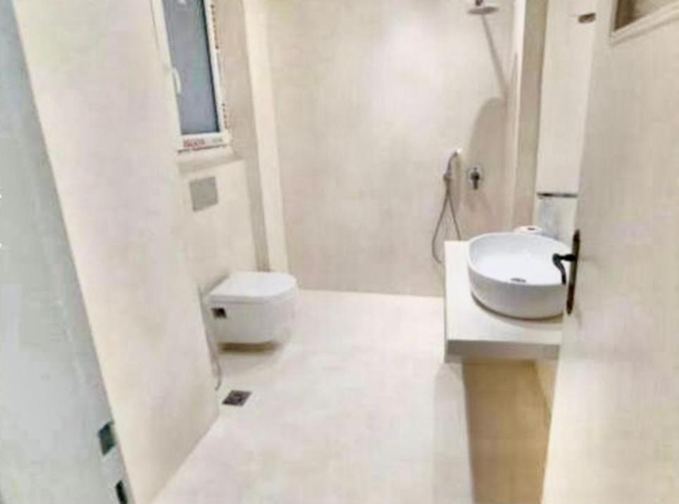 Economy Shared Apartment C In Central Atena Exterior foto